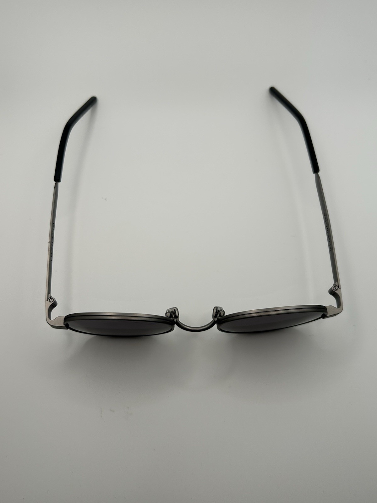 Givenchy Designer Sunglasses – Authentic, Round F… - image 3