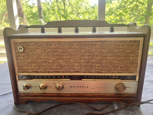 Vintage Motorola AM/FM Visilite Twin Speaker Radio TT31DS Rare Hard To ...