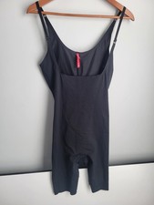 Spanx Thinstincts 2.0 Shapewear Mid Thigh Bodysuit Open Bust Black Sz L NWOT
