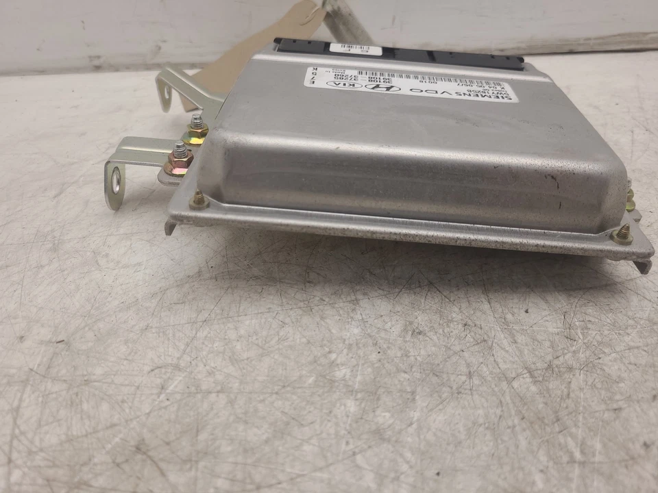 2006 KIA Sportage Engine ECU  - Image 3 of 4