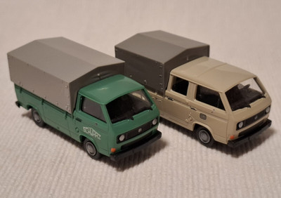 ROCO Miniaturmodell 1:87 Nr. 1534 + 1535 VW Transporter Pritsche + Doppelkabine