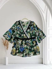Venezia Multi Floral Bell Sleeve Top Women’s Size 18/20 Tie Back Peplum Babydoll