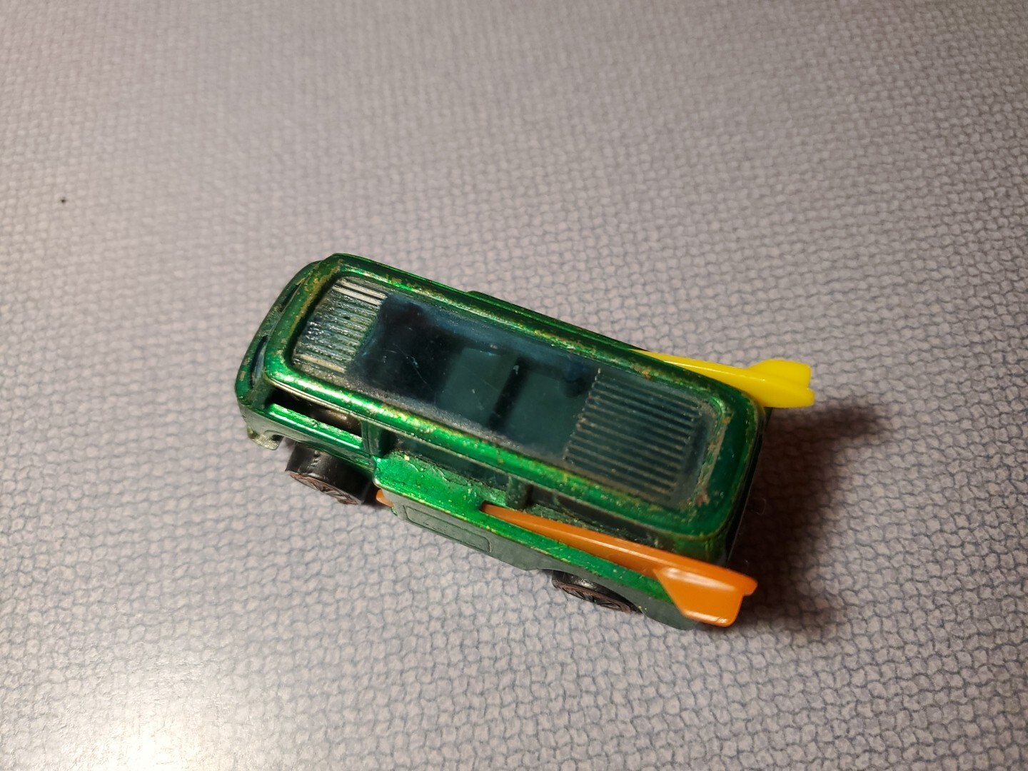 Picture 3 of 16