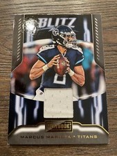 2018 Panini Playbook #19 Marcus Mariota BLITZ Memorabilia
