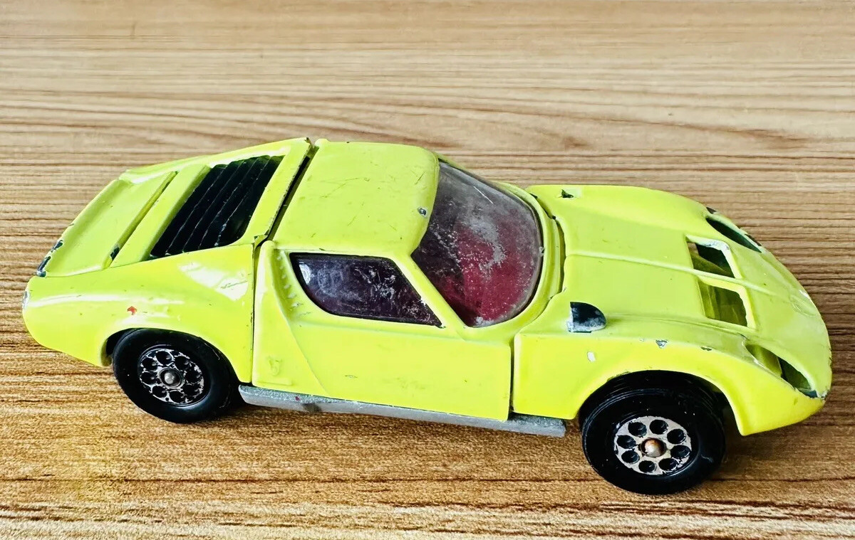 Vintage 80s Corgi Toys Lamborghini Miura P400 Made in Great