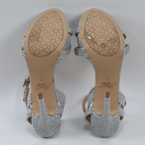 🔥NUEVAS SANDALIAS JEWEL BADGLEY MISCHKA Arianna Brillo Stiletto Plateadas 7US PRECIO DE VENTA SUGERIDO POR EL FABRICANTE $119 - Imagen 6 de 8