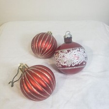 Vintage Lot 3 Christmas Tree Hanging Ornaments Red Gold Silver glitter
