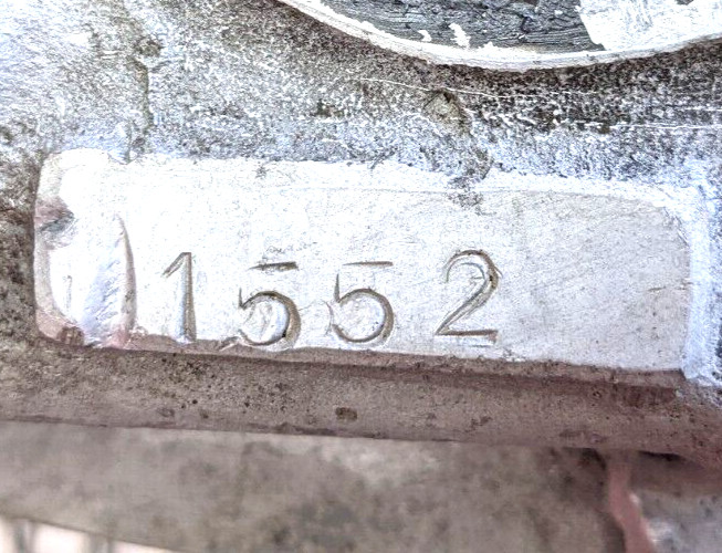 1966 Rolls Royce Silver Shadow engine crankshaft in good condition UE31298