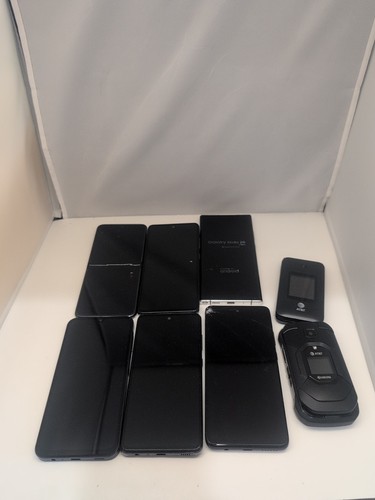 Samsung Galaxy Phone Lot Of 5,2 Motorola,2 Flip Phones, For Parts Only Read Desc - 第 1/11 張圖片
