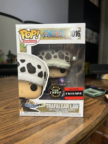 Funko Pop! Vinyl: One Piece - Trafalgar Law (Chase) (Glows in the Dark) - AAA...