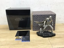 Royal Selangor Mandalorian and Grogu Limited Edition 265/1500 Fine Pewter Statue