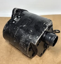 DanFoss Hydraulic Pump Motor 11?7654 (Read Description) thumbnail 3