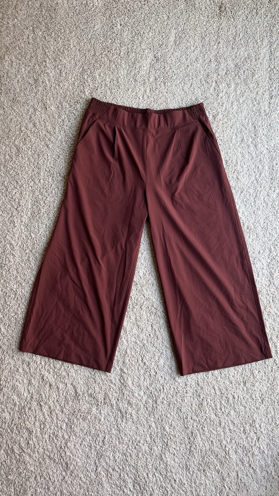 Athleta Brooklyn Wide Leg Cropped Pants Size 12 Yoga Pants