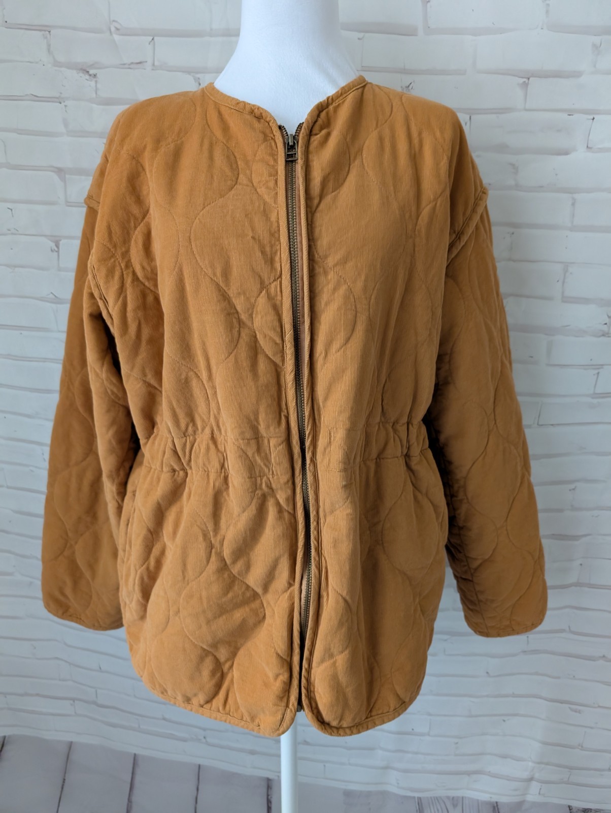 Universal Thread Quilted Jacket Size M - image 1