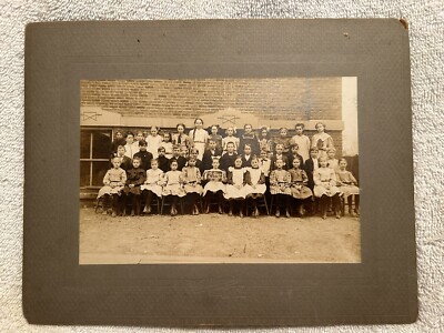 Antq. Photo On Board Washington IL 4th Grade Class Early 1900s M.W. Minch 7X9