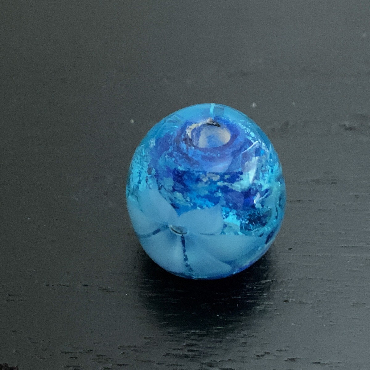 Apr-42 Japanese OJIME tombodama netsuke blue base white big