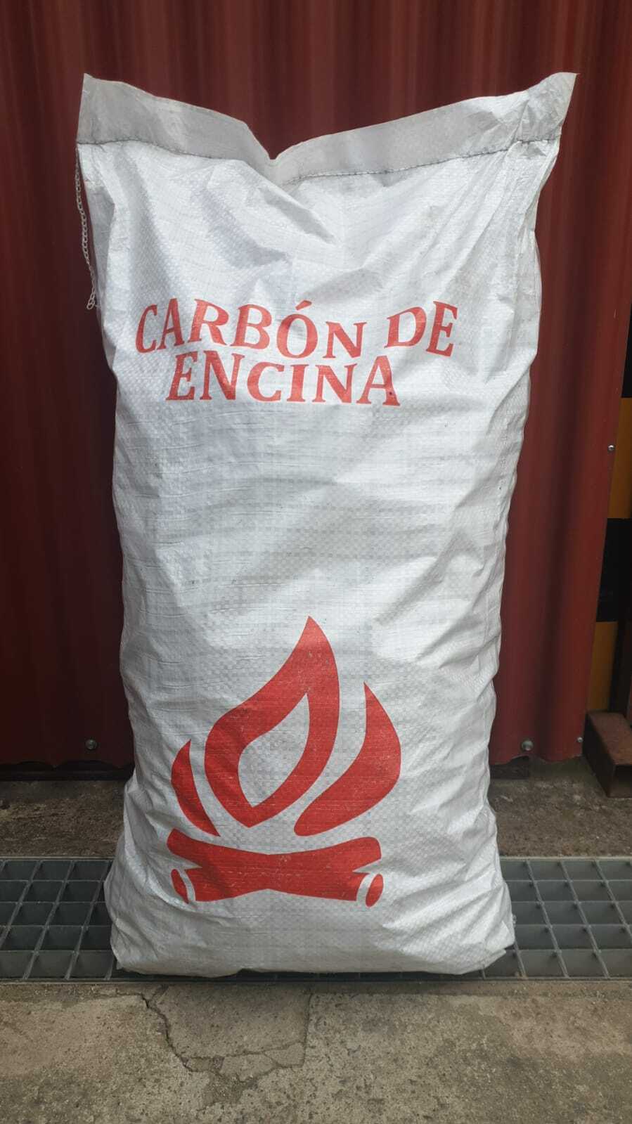 Carbón Vegetal de Encina, para todo tipo de Barbacoas  (15 kg)