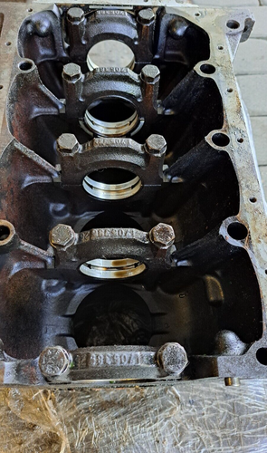 BMW M42B18 M42 E36 Engine Block Block, Bore size:84mm 1247066 - Picture 5 of 24