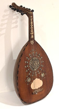 Vintage arabski syryjski ręcznie robiony Oud - niegdyś w posiadaniu Erica Claptona?