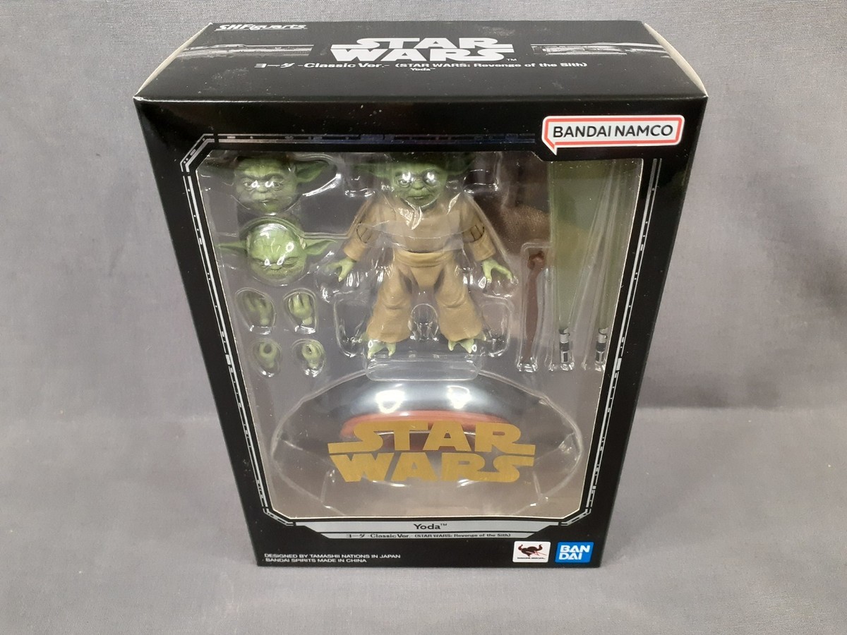S.H. Figuarts Star Wars Revenge of the Sith Yoda Classic Ver