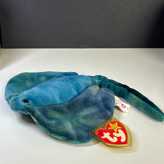 Ty Beanie Babies Sting Manta Ray Plush w/ Tags Vintage 1995