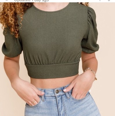Francesca's Collections Green Puff Sleeve Crop Top Size XS NWT