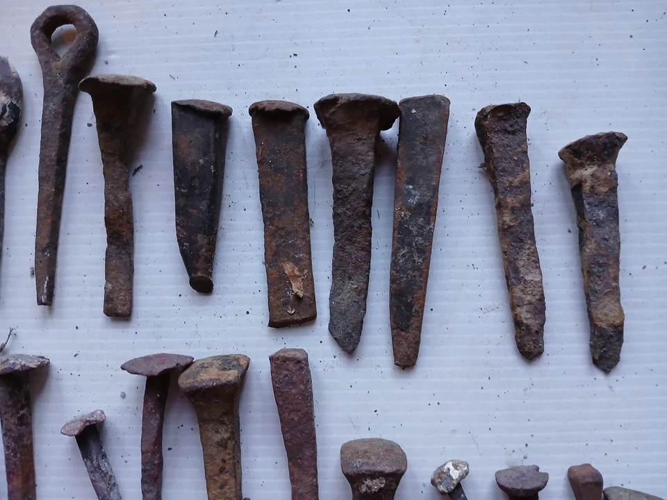 LOT de 150 clous forgés - Photo 3/4