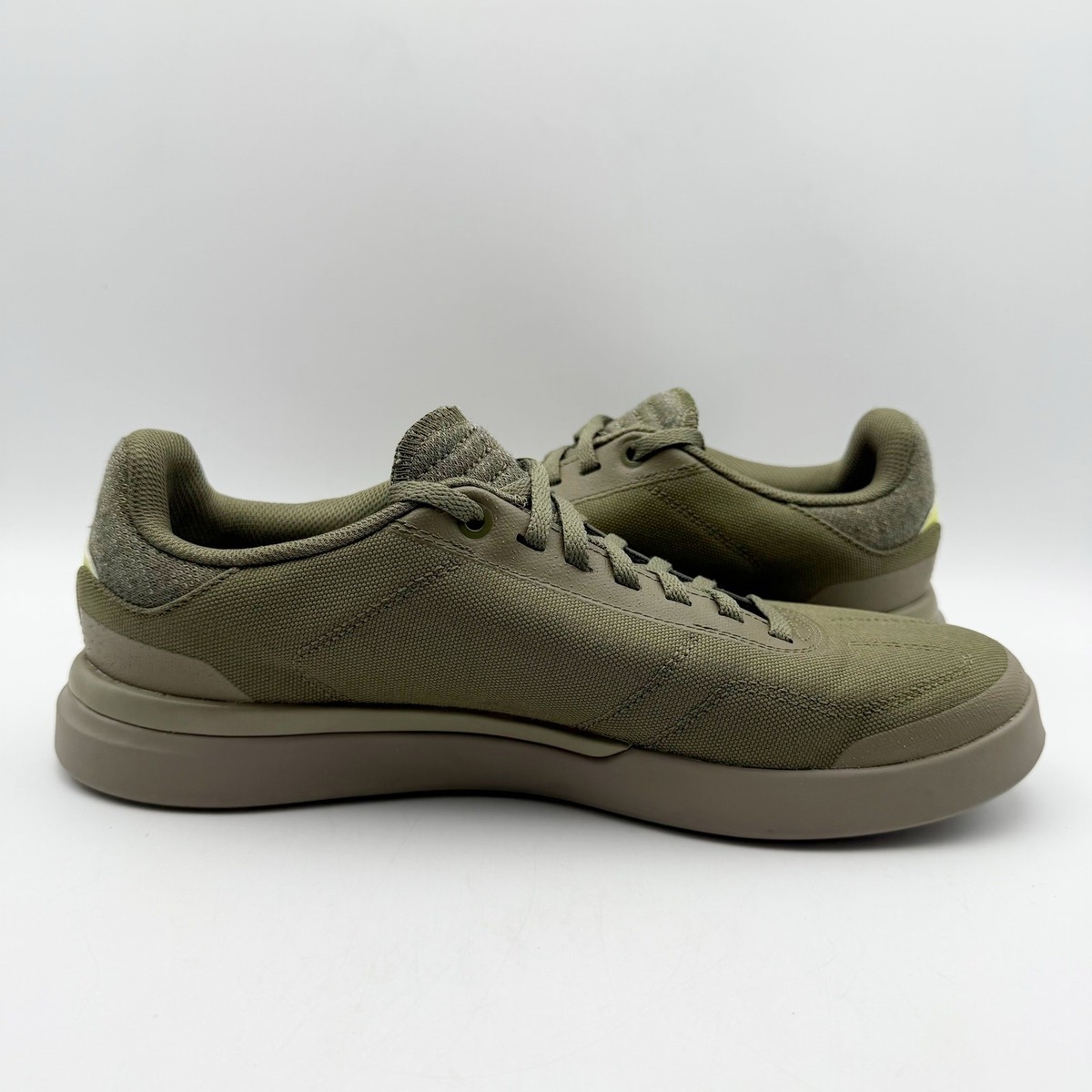 Five Ten Mens Sleuth DLX Canvas Sneakers US 8 Fr 41 1/3  display picture 1