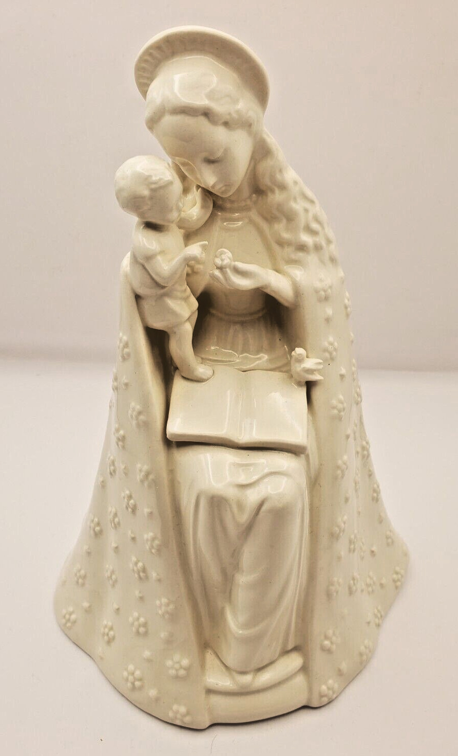 Vintage Hummel Goebel Flower Madonna Figurine 10/1 Mary Jesus Cream Porcelain