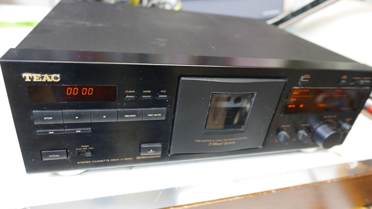 TEAC V-3000 High End 3-Head STEREO CASSETTE TAPE DECK US SELLER