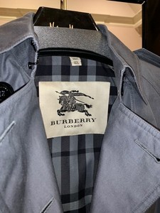 burberry abrigo gris