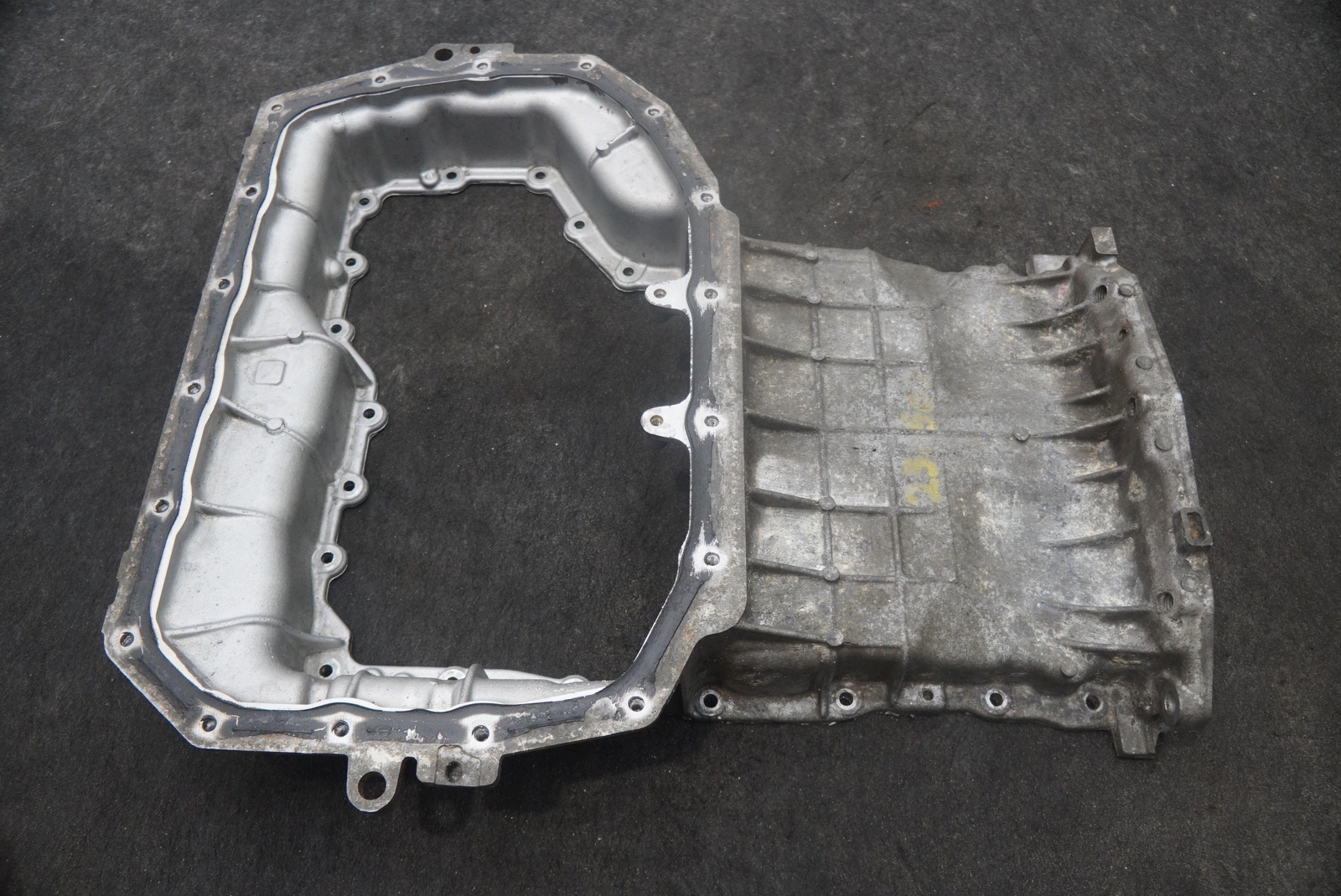 Engine Oil Sump Upper Pan 0P2103603J 0P2103603 OEM Lamborghini Urus 2018-24