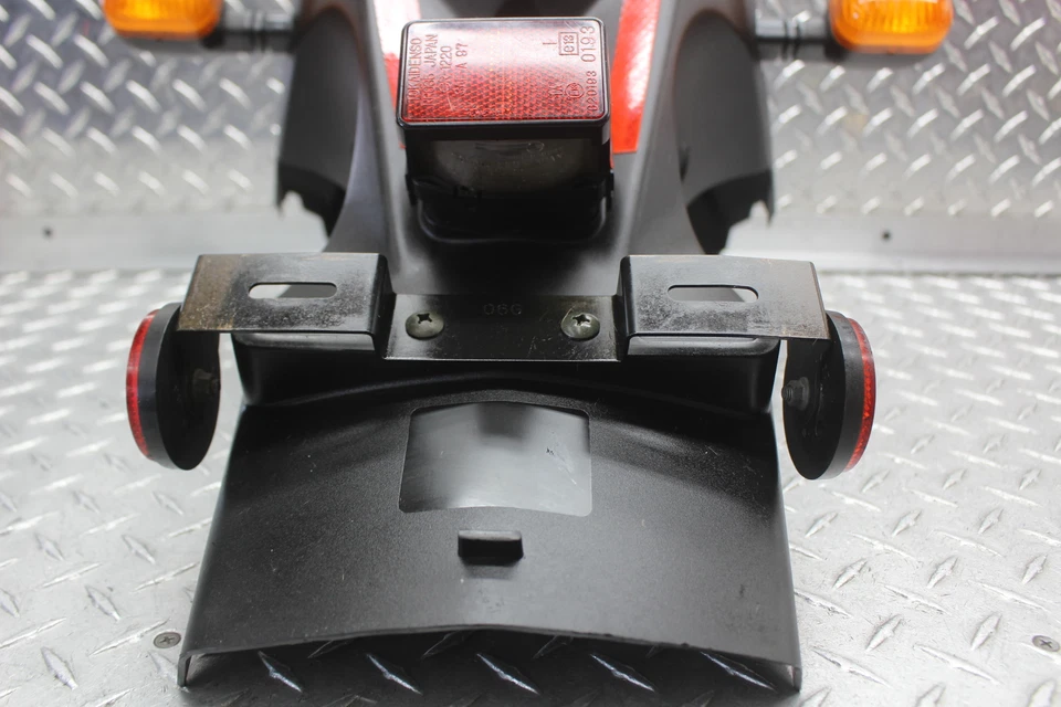 Guardabarros trasero Suzuki vstrom 1000 DL1000 2002 con luz trasera y señales 35710-06G30 Foto 2 de 4