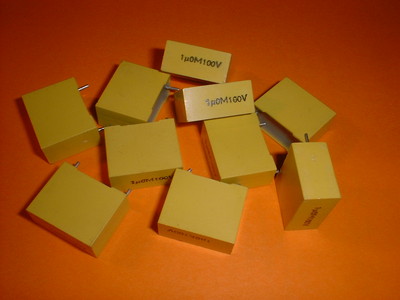 10x 1µF/100V MKT Kondensator radial RM 15mm