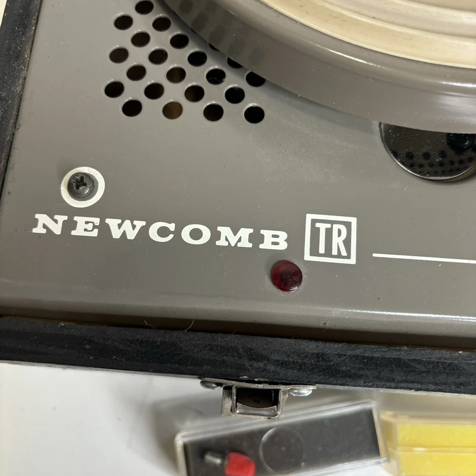 Tocadiscos vintage Newcomb estado sólido CK-40 TR LEER Foto 3 de 4