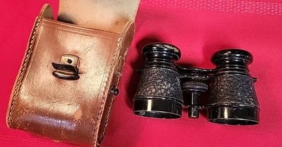 VTG Carpentier Paris Opera Glasses Binocular original  leather case France