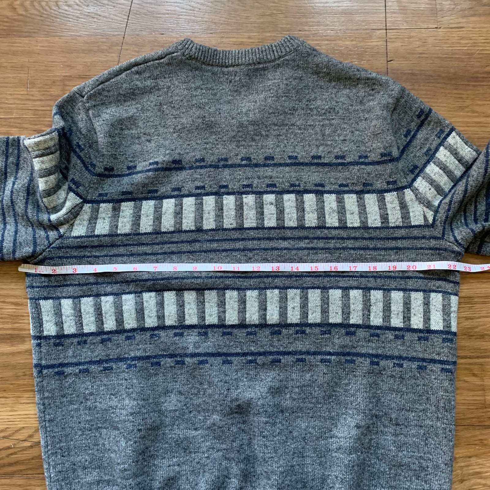 GAP Geo Pattern Sweater Pullover Crew Neck Mens L… - image 6