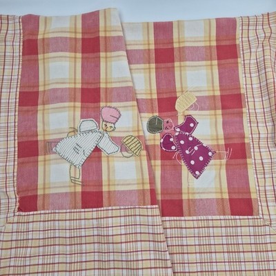 Vintage April Cornell Plaid Chef Hand Embroidered Tablecloth Linen Kitchen Decor