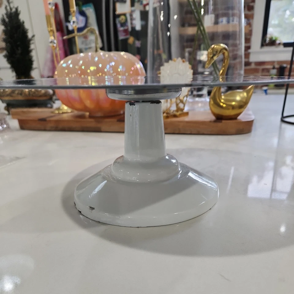 Soporte giratorio para pasteles Wilton vintage con base de hierro fundido de 12" de diámetro  Foto 3 de 3