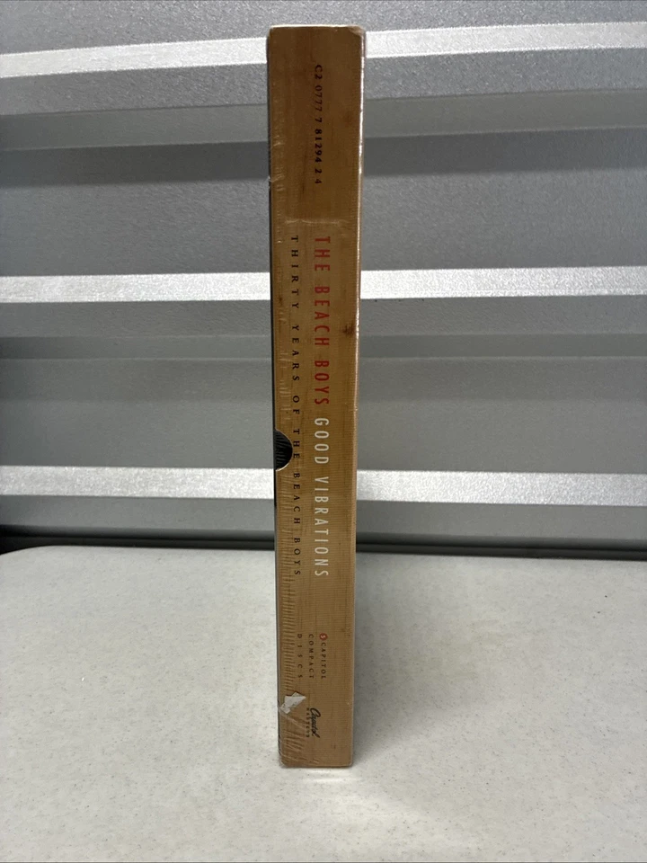 Good Vibrations: Thirty Years of THE BEACH BOYS 5-CD Boxed Set New *Sealed* - Image 3 of 4