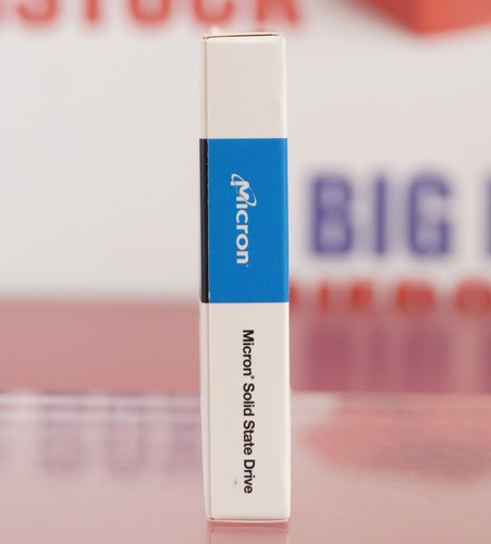 SSD interne Micron MTFDKCC1T6TFS-1BC1ZABYYR 7450 MAX 1,6 To - scellé en usine - Photo 3/5
