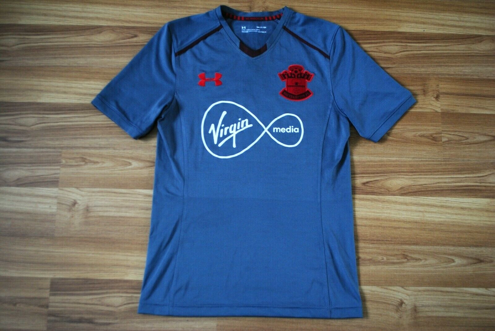 cheapest place to buy england football shirt