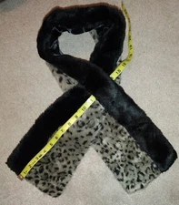 Women's Faux Fur Scarf