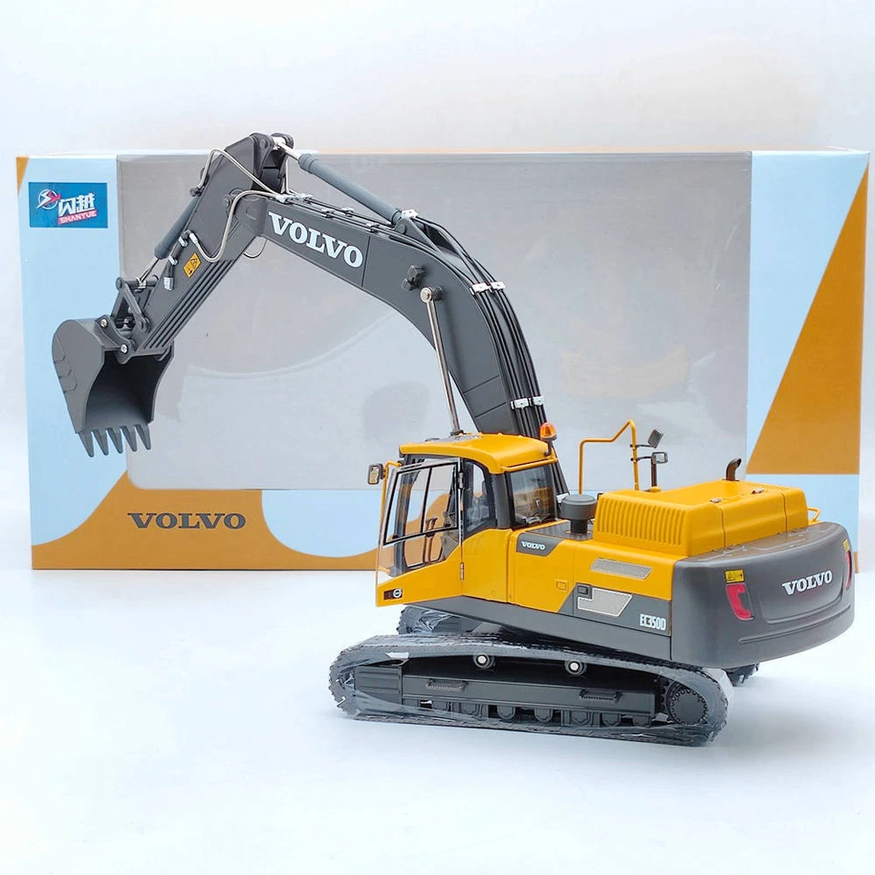 IMC 1:32 Scale Model Volvo EC350D Excavator VDM Die-Cast New in Original Box - Image 3 of 4