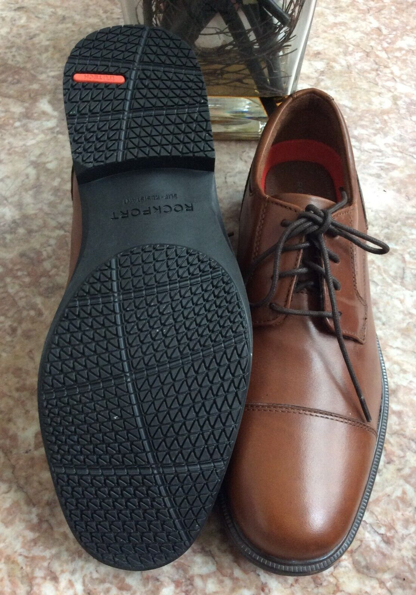 Rockport Essential Detail II cap toe shoe Brown 8 New Rockport Essential Details II Brown Cap Toe Waterproof  main image 2