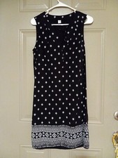 Old Navy Black & White Diamond Print Sleeveless Woman Dress Size M