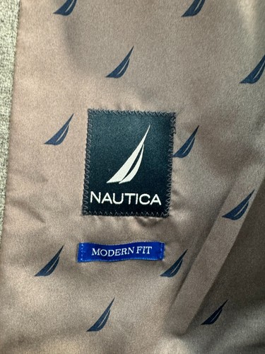NEW NAUTICA Mens Gray ATHLETIC FIT 2 Button Suit Blazer Sport Coat Jacket 40L - Picture 8 of 10