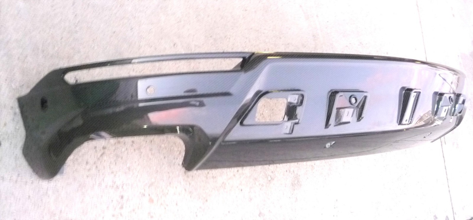 2023-2025 Lamborghini Urus Performante Carbon Fiber Rear Diffuser 4ML807539J OEM