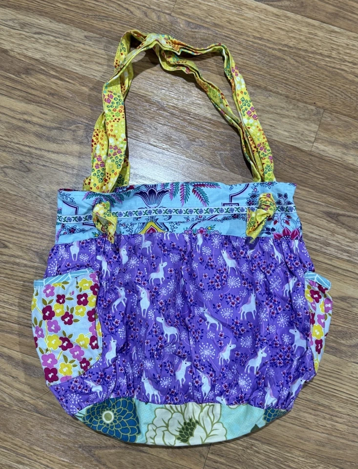 Mini bolso hobo Matilda Jane Platinum Do You Believe In Magic usado en excelente estado + LN Foto 3 de 4