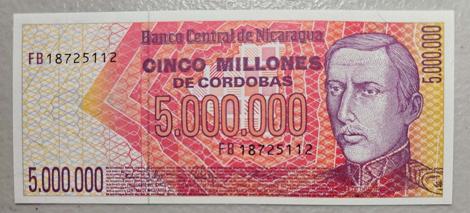 Nicaragua 5,000,000 Cordobas 1990 Unc
